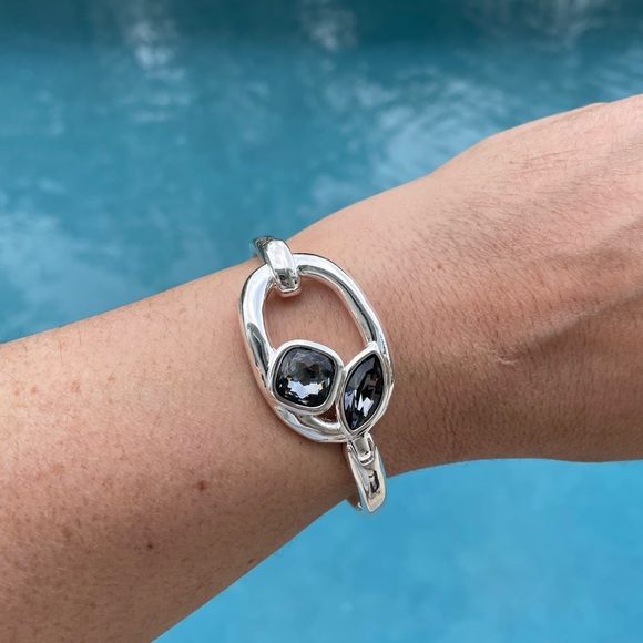 UNO de 50 Bracelet •TOGETHER •Size M -•Silver with Swarovski Crystals - Picture 14 of 15